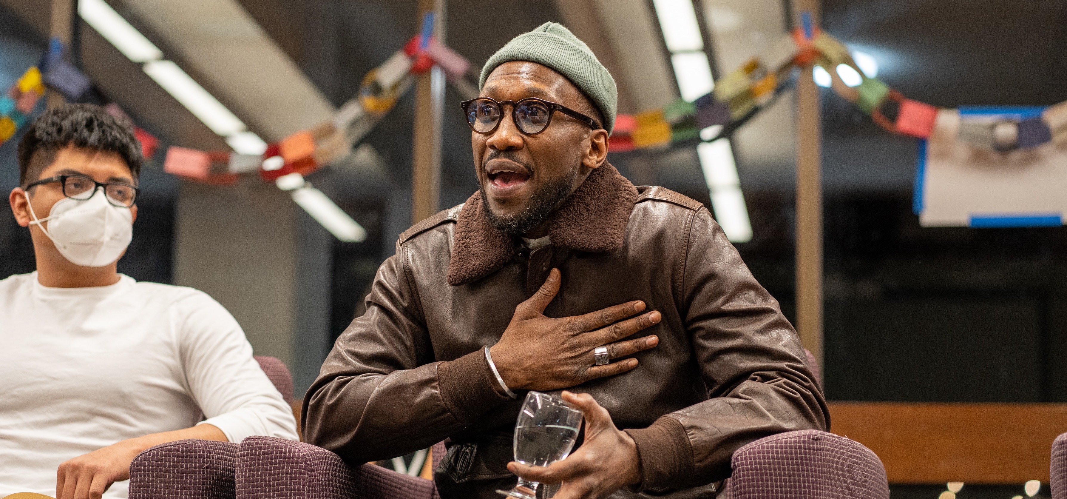 Mahershala Ali speaking to students