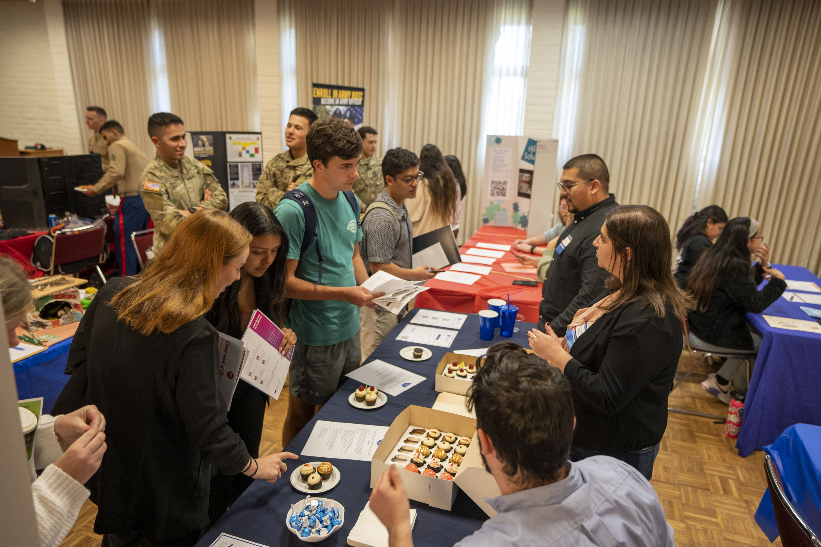 Gaels Get Jobs