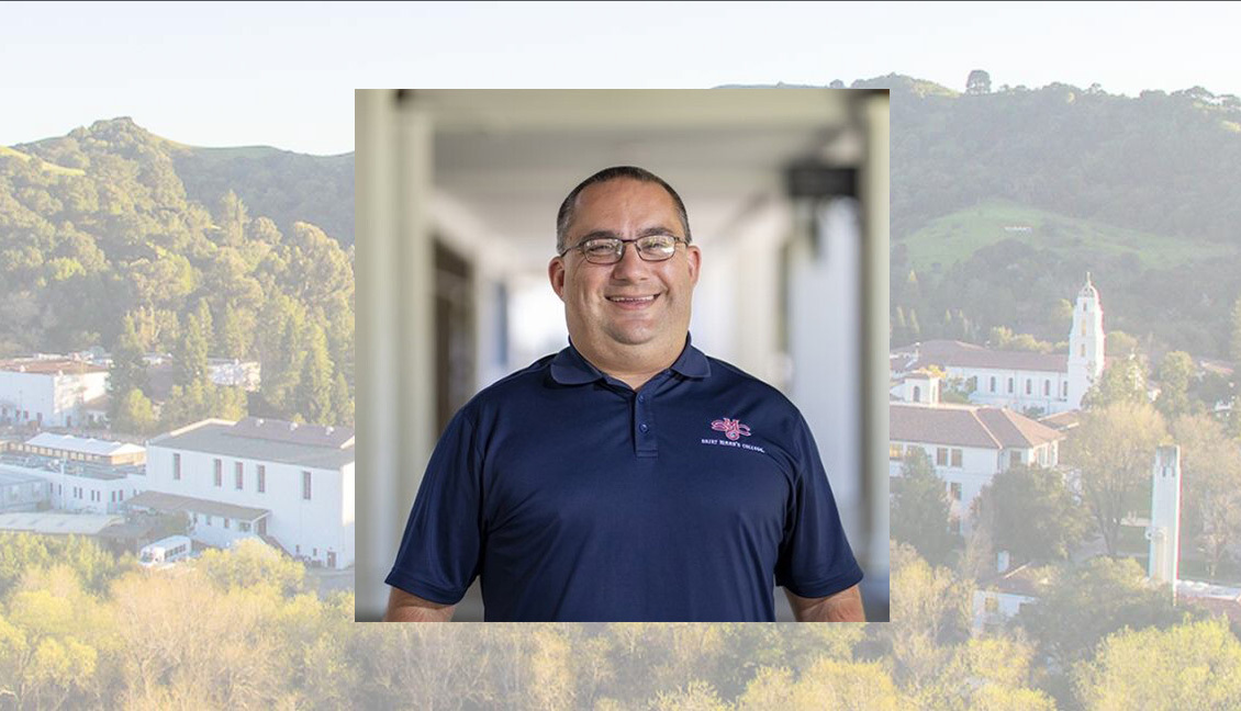 Jim Sciuto over campus