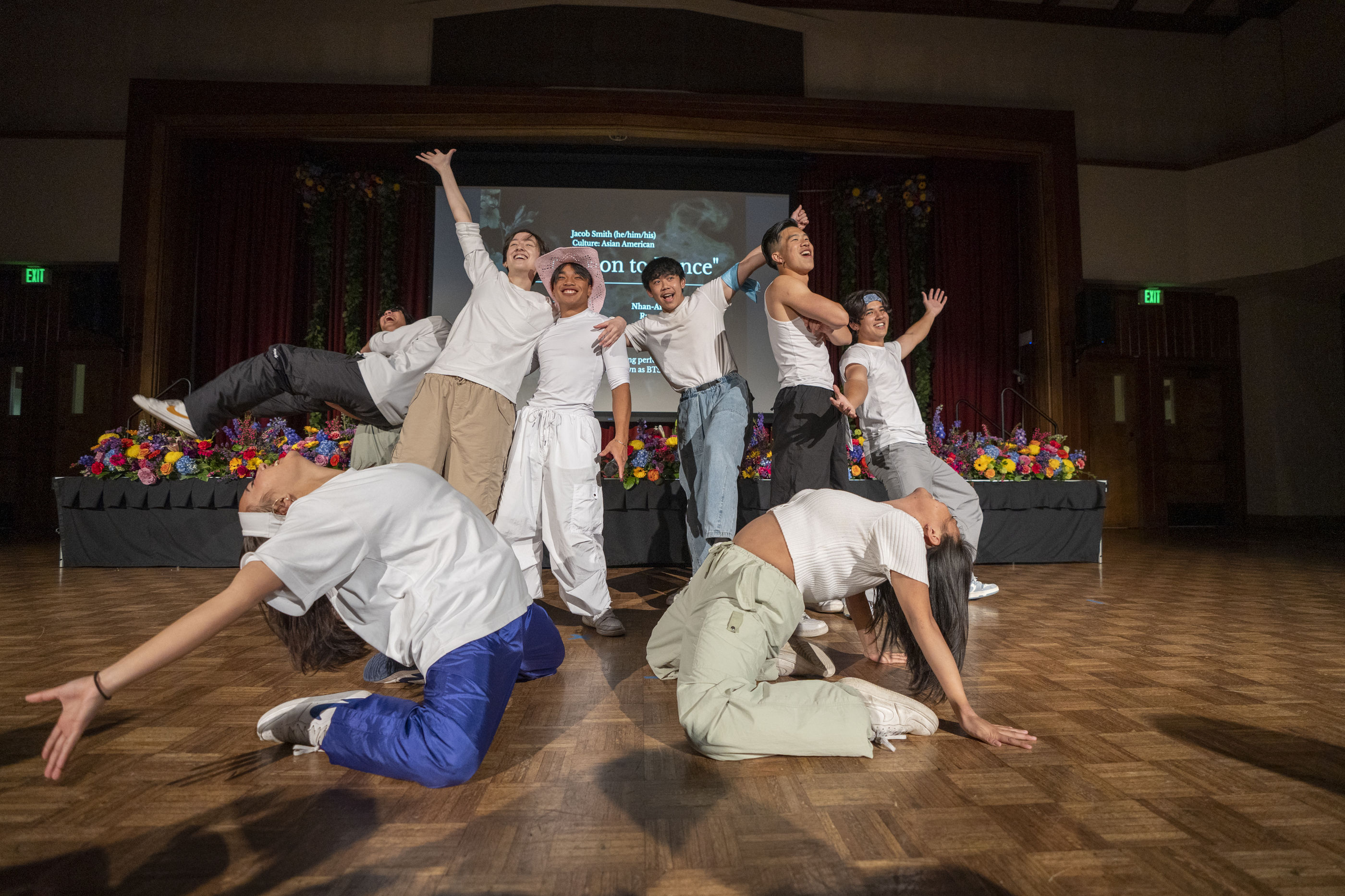 Efflorescence: Cultural Night Showcase: KPOP Dance