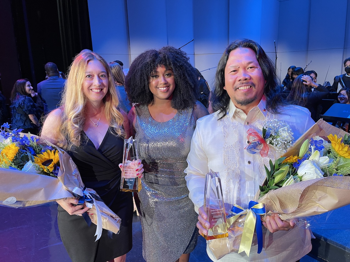 Annalouisa Gonzalez-Ortega (left) at the Teacher of the Year ceremony on September 21, 2023