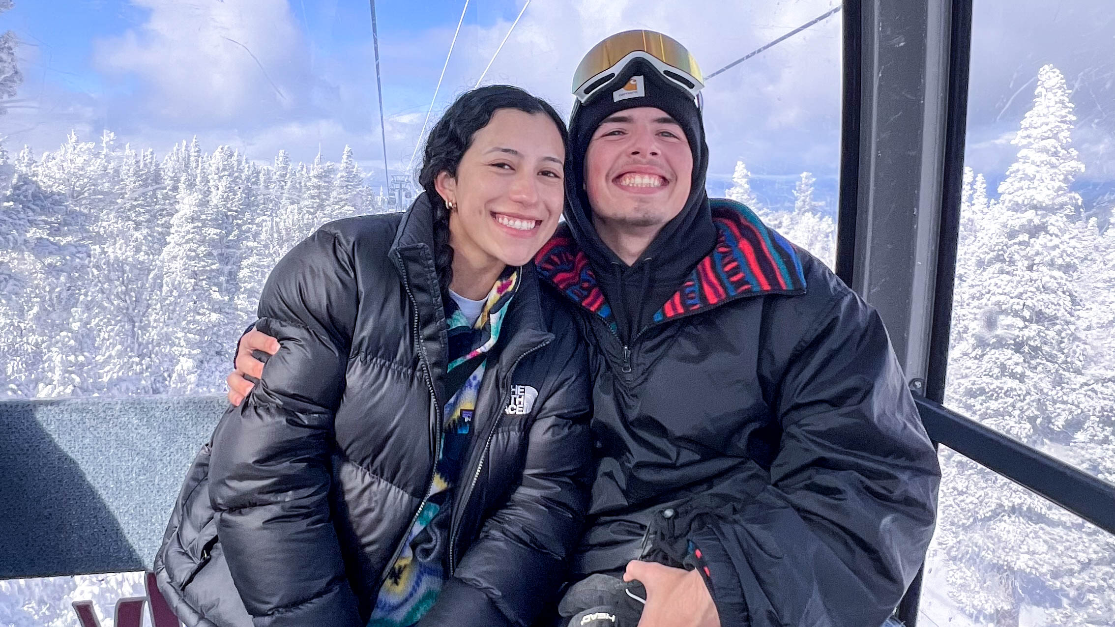 Olivia Virgin ‘24 and Derek O’Conner ‘24 enjoy the Gondola Ride at Heavenly Ski Resort at South Lake Tahoe