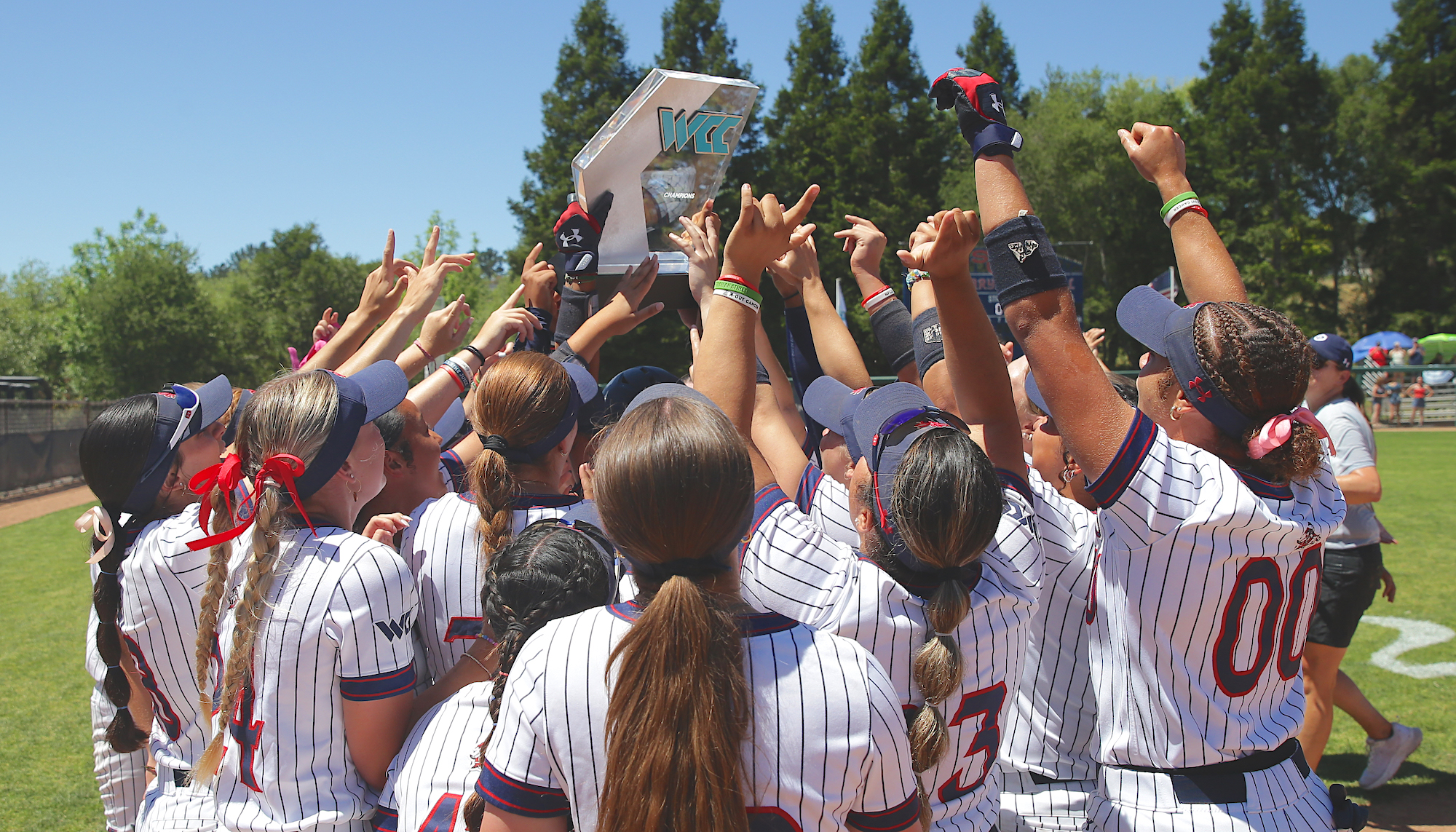 Softball team hoists WCC Trophy after beating LMU in May 2024