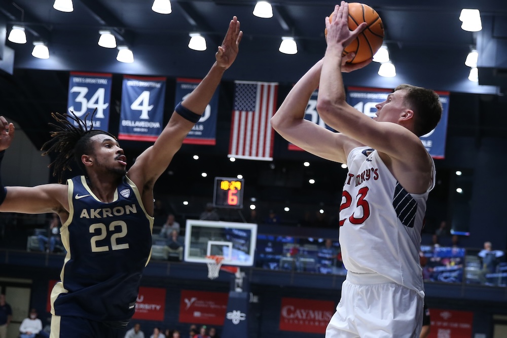 Men's Basketball player Paulius Murauskas shoots against Akron on November 12, 2024