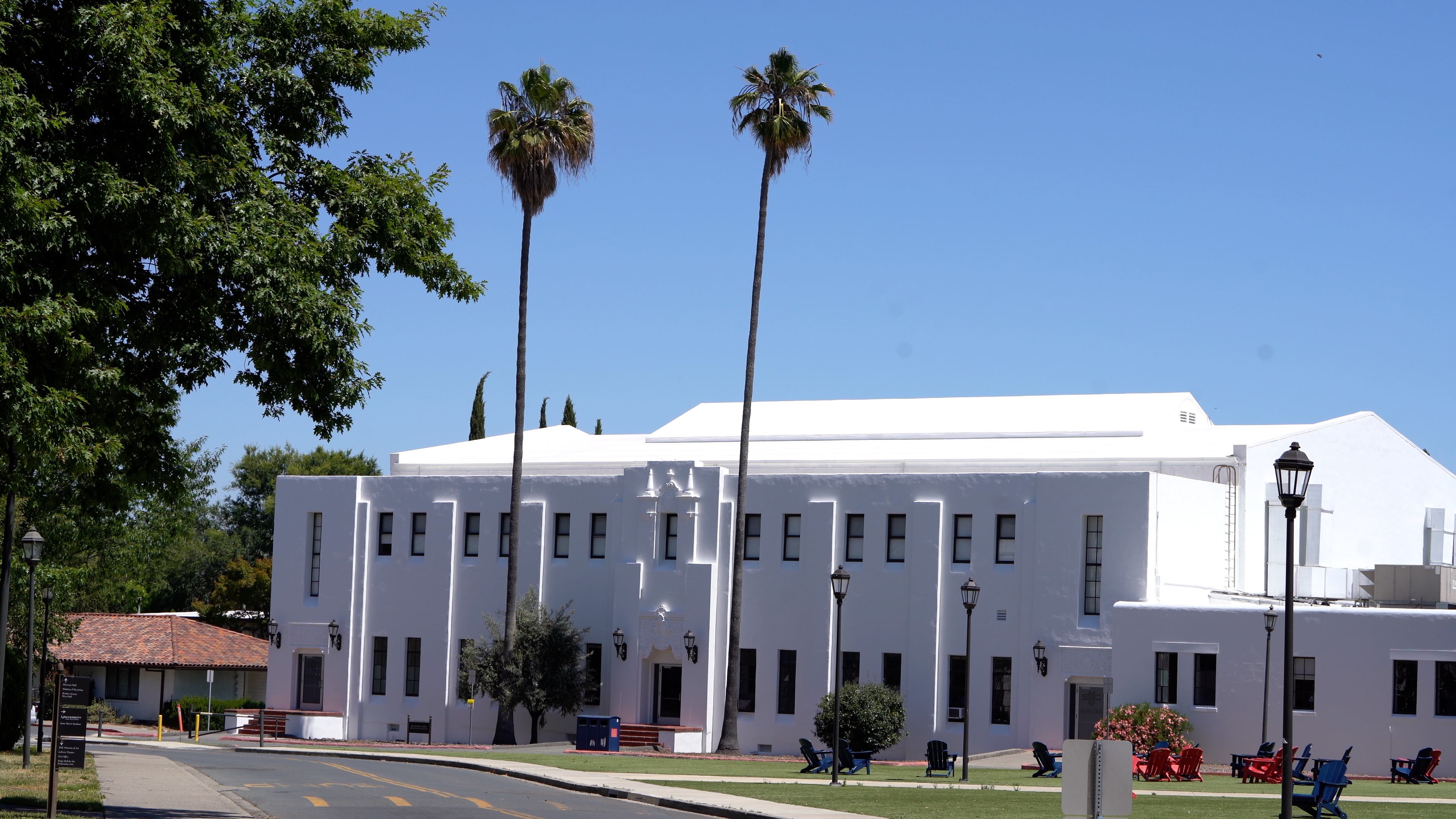 Exterior paint at Madigan Gym