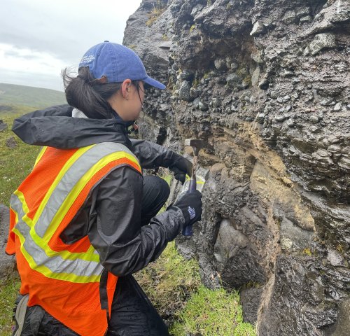 Aruna Silva gathering mudstone samples