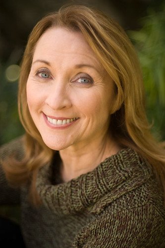Lorri Holt portrait