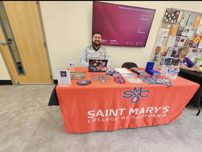 Student Veterans of America table