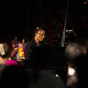 Amana Williams performs at Efflorescence 2023