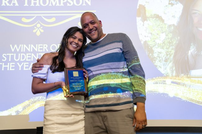 Tyra Thompson receives the Student Leader of the Year award