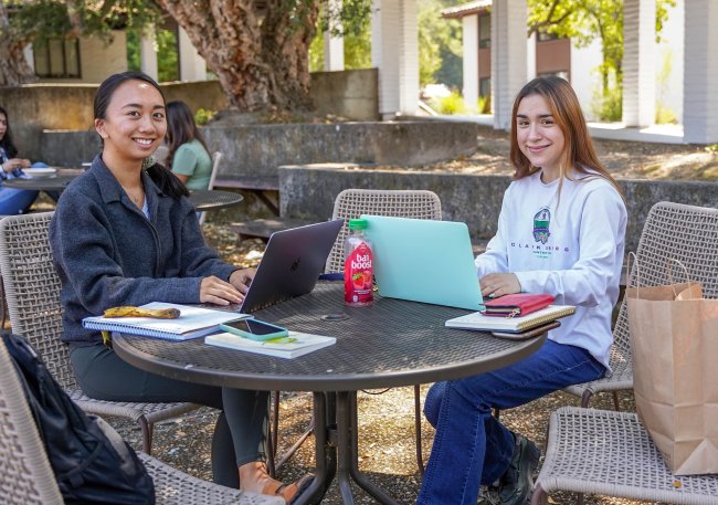 Saint Mary's Marketing Minor Students Studying on Campus