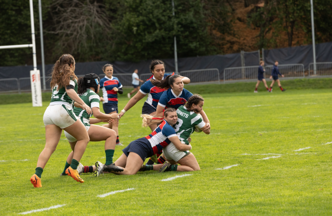 Tackle by SMC Player./&nbsp;Photo by Rebecca Harper