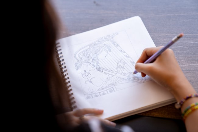 Isabelle Ly illustration for Arthurian coloring book