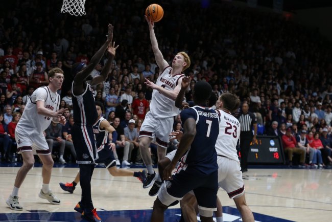 Basketball player Joshua Dent shoots against Gonzaga in February 2026