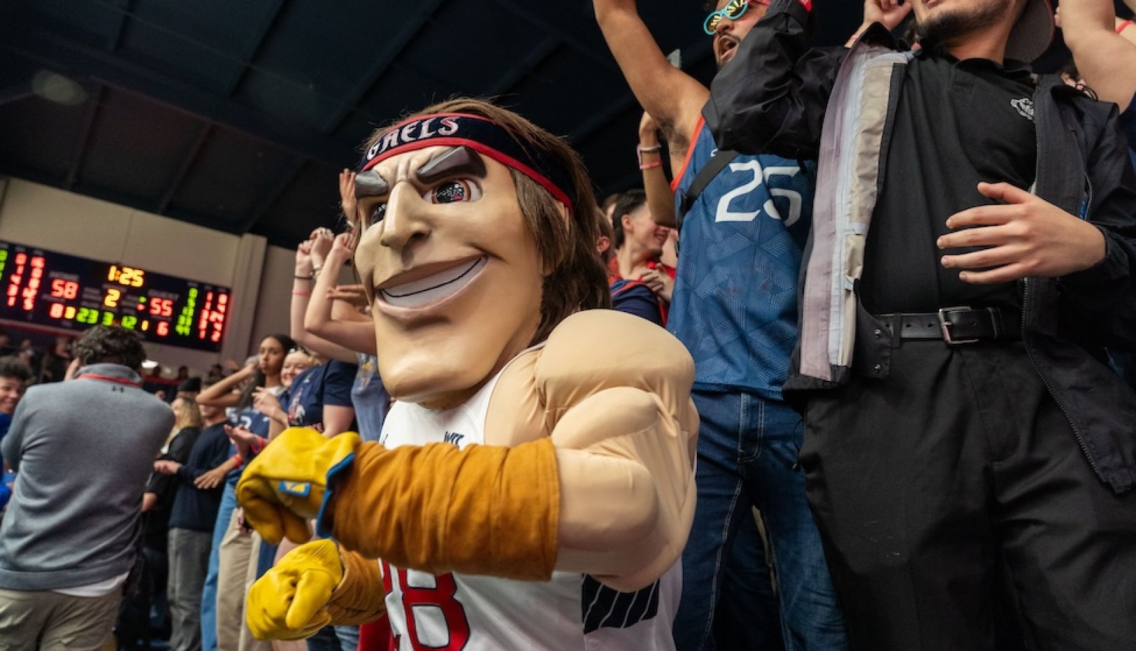SMC Mascot Gideon the Gael and fans