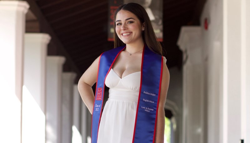 Sarah Burns '22 High Resolution