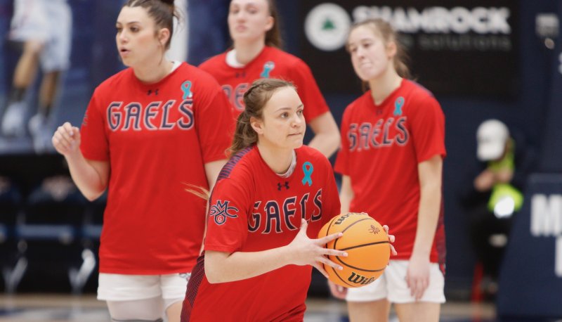 Taycee Wedin in Teal Out shirt