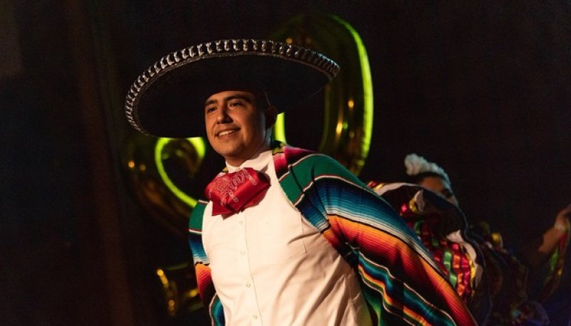 jose miranda dancing