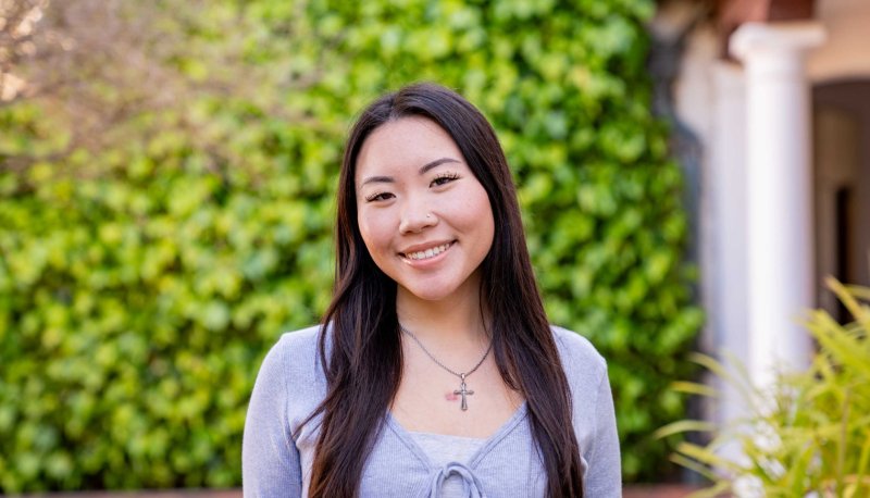 Callista Yu posing for photo on SMC campus
