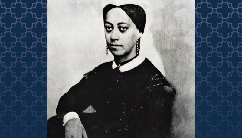 Mary Ellen Pleasant posing