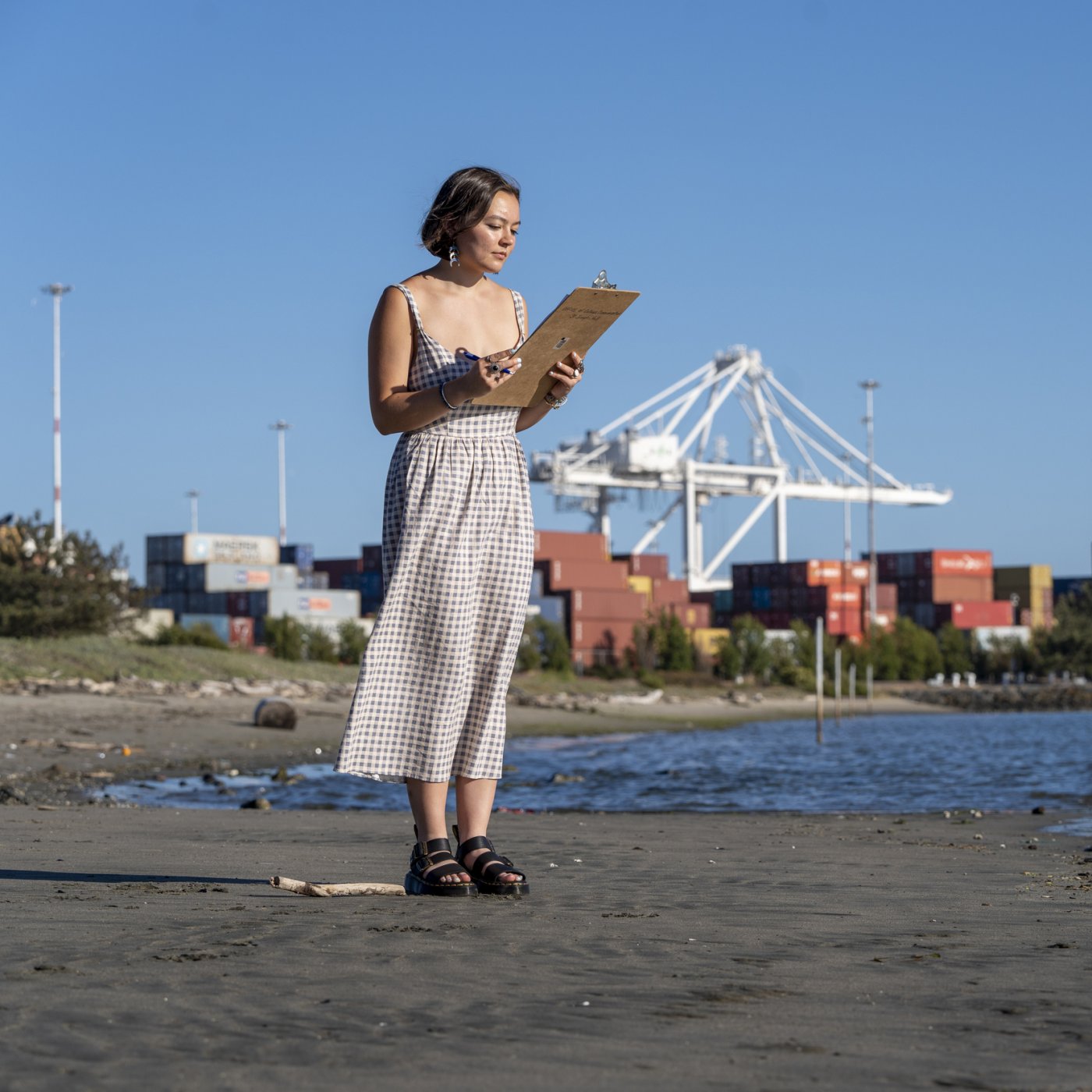 Desiree Sturrock '25 researching at the Port of Oakland