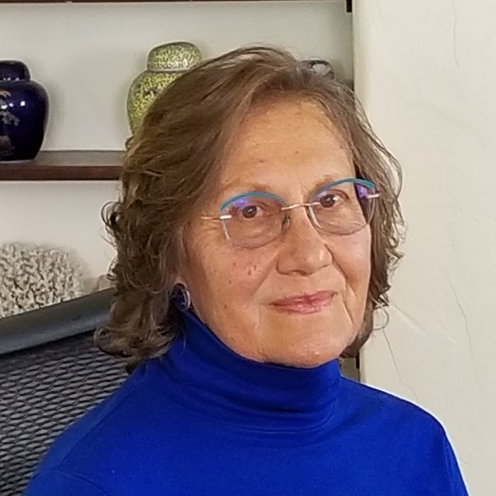 Headshot of Dr. Taylor