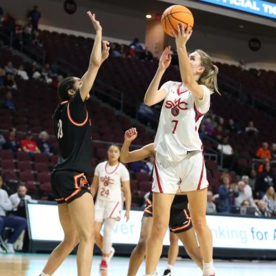 Edie Clark shooting against Texas Southern