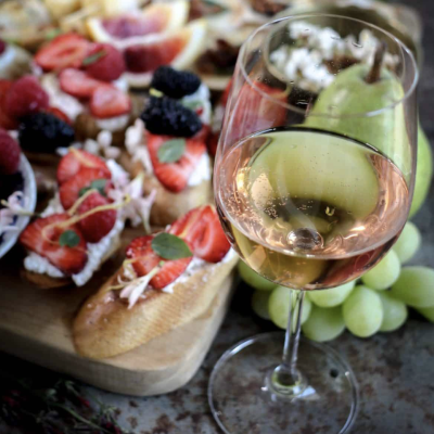 wine and hors d'ouevres for a reception