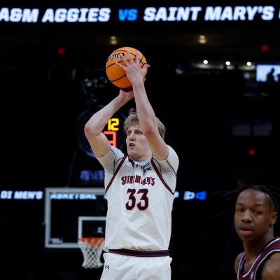 Basketball player Liam Campbell shoots against Texas A&amp;M in NCAA Tournament 2026